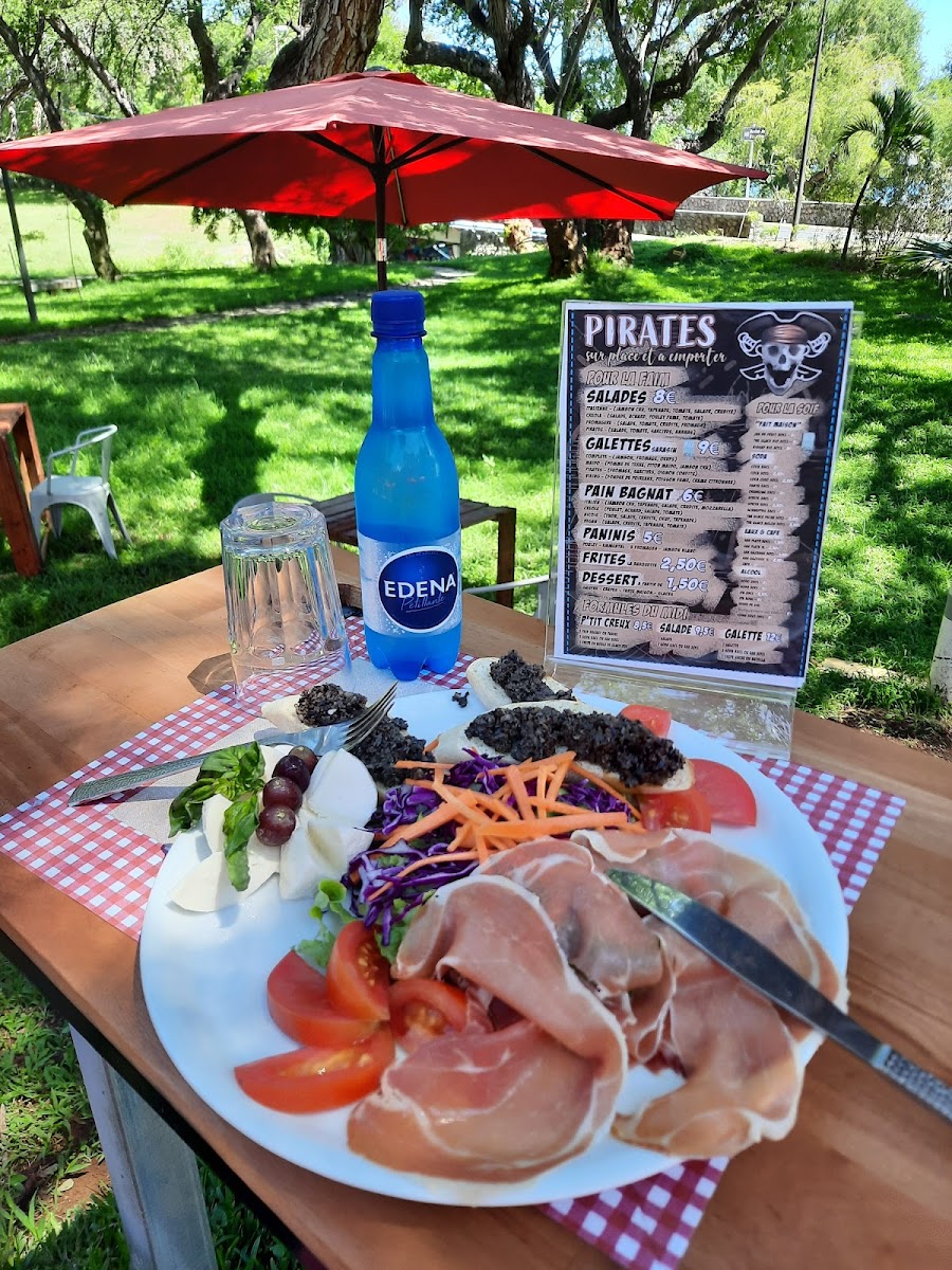 Pirates Saint Paul-10